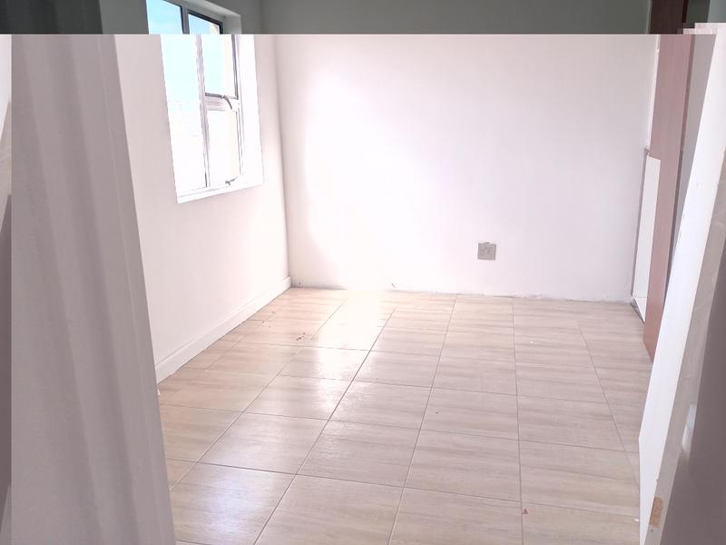 5 Bedroom Property for Sale in Portlands Western Cape